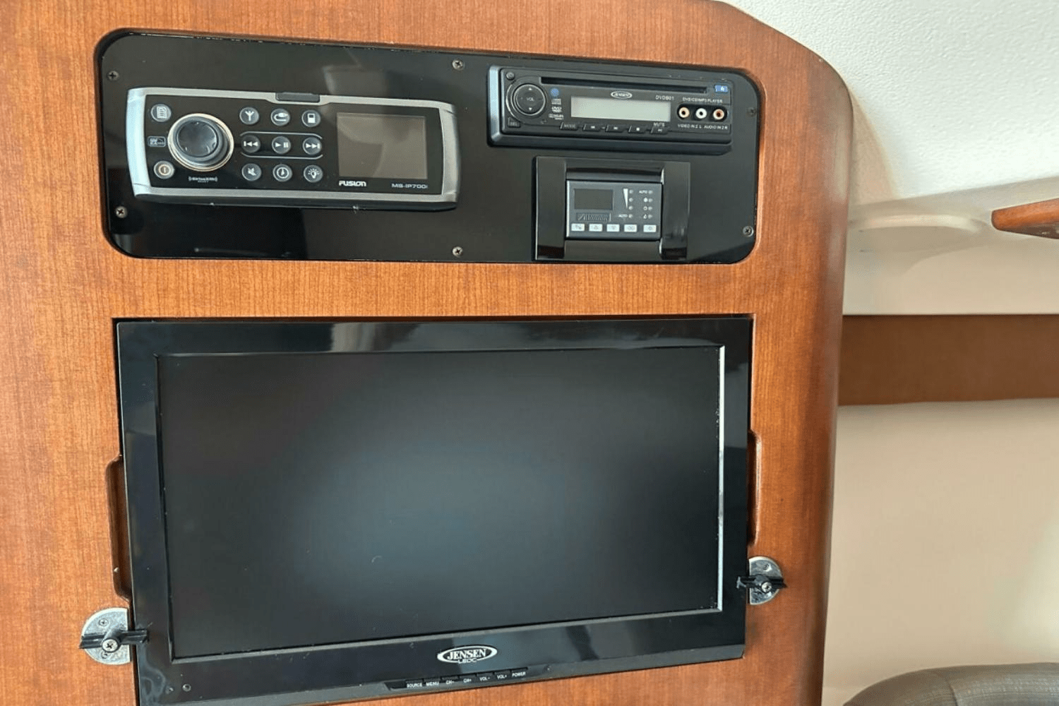 Slide: The Image of Grady-White Express 330 2014 - 19