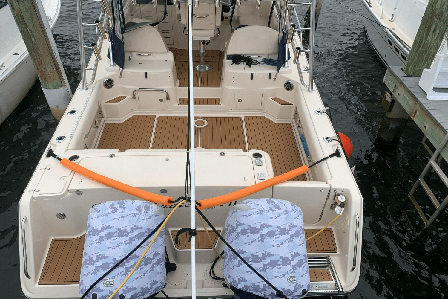 Slide: The Image of Grady-White Express 330 2014 - 29