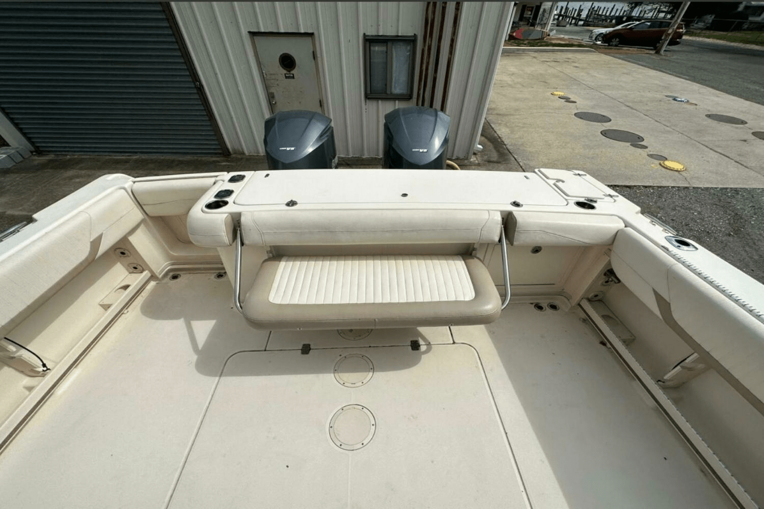 Slide: The Image of Grady-White Express 330 2014 - 9