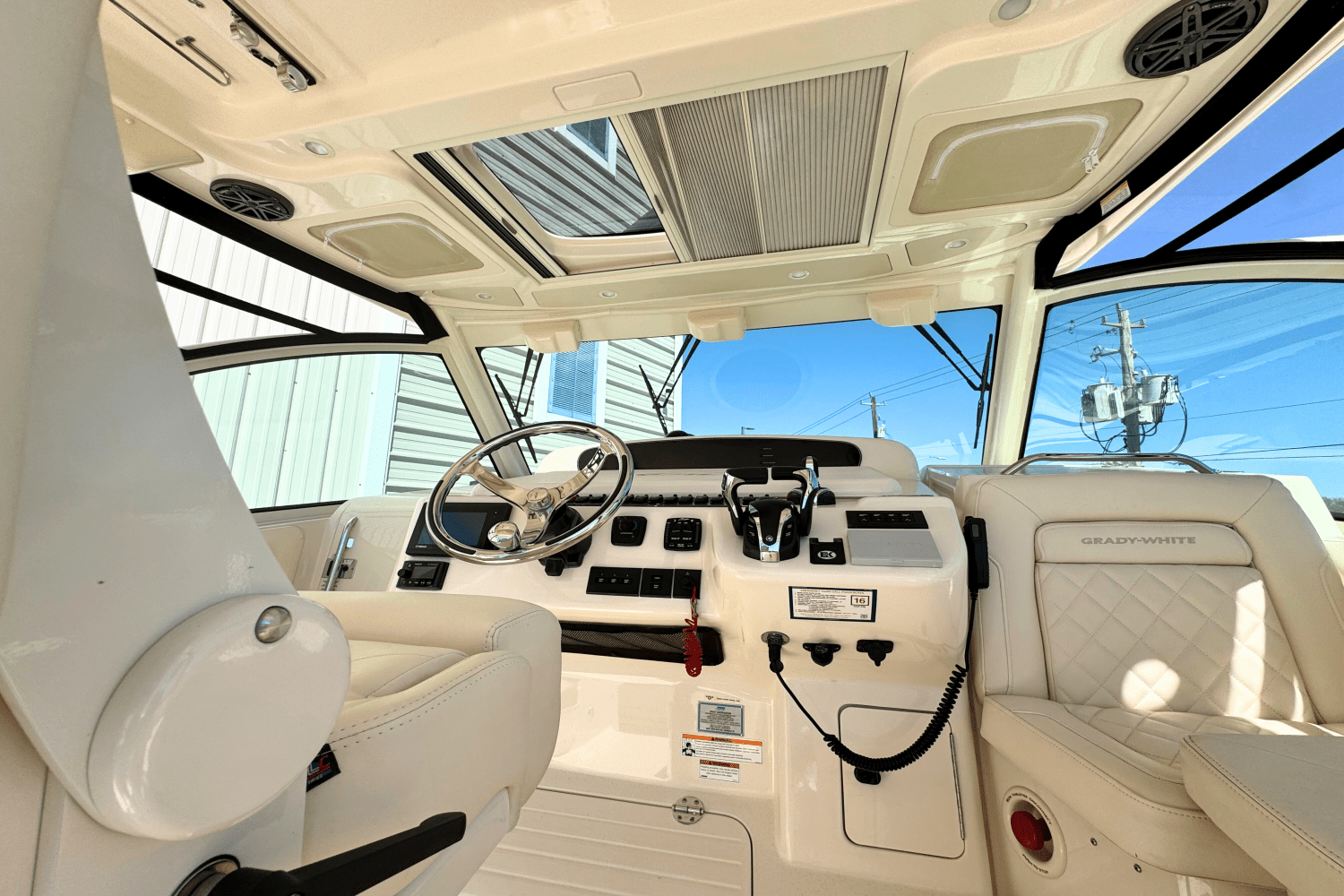 Slide: The Image of Grady-White Express 370 2022 - 4