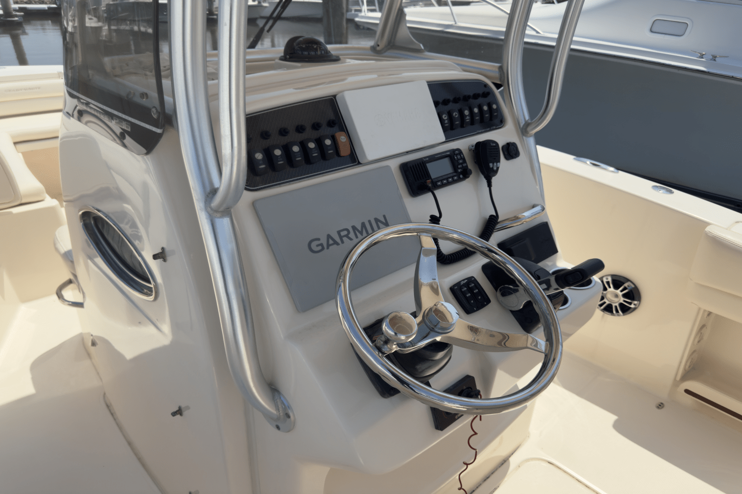 Slide: The Image of Grady-White Fisherman 236 2020 - 12