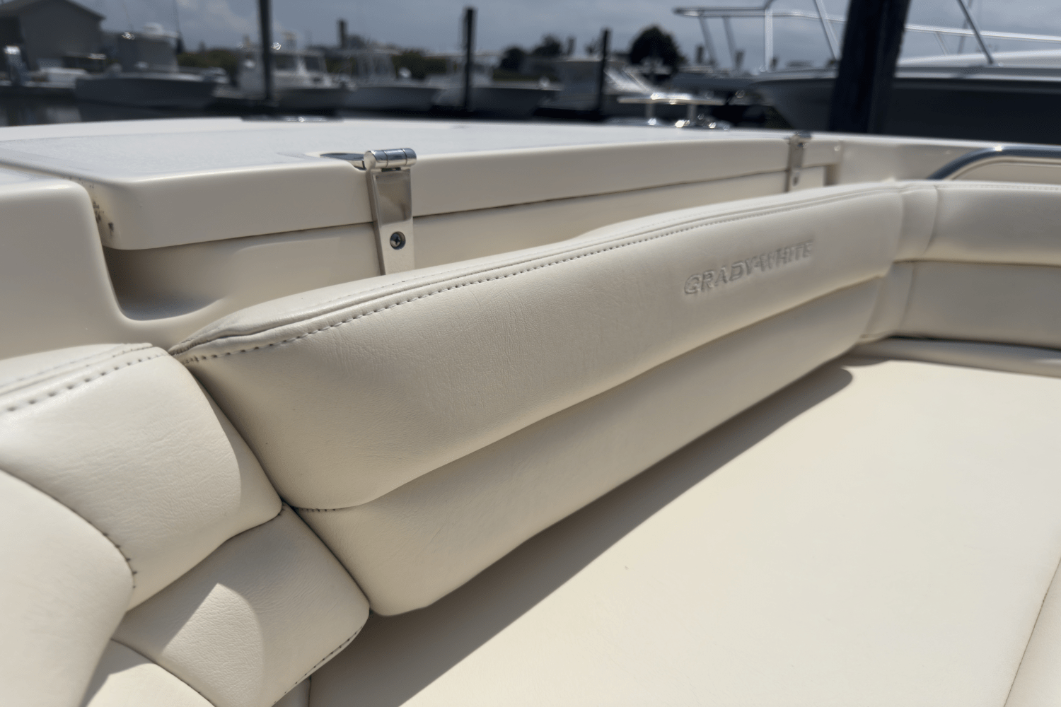 Slide: The Image of Grady-White Fisherman 236 2020 - 15