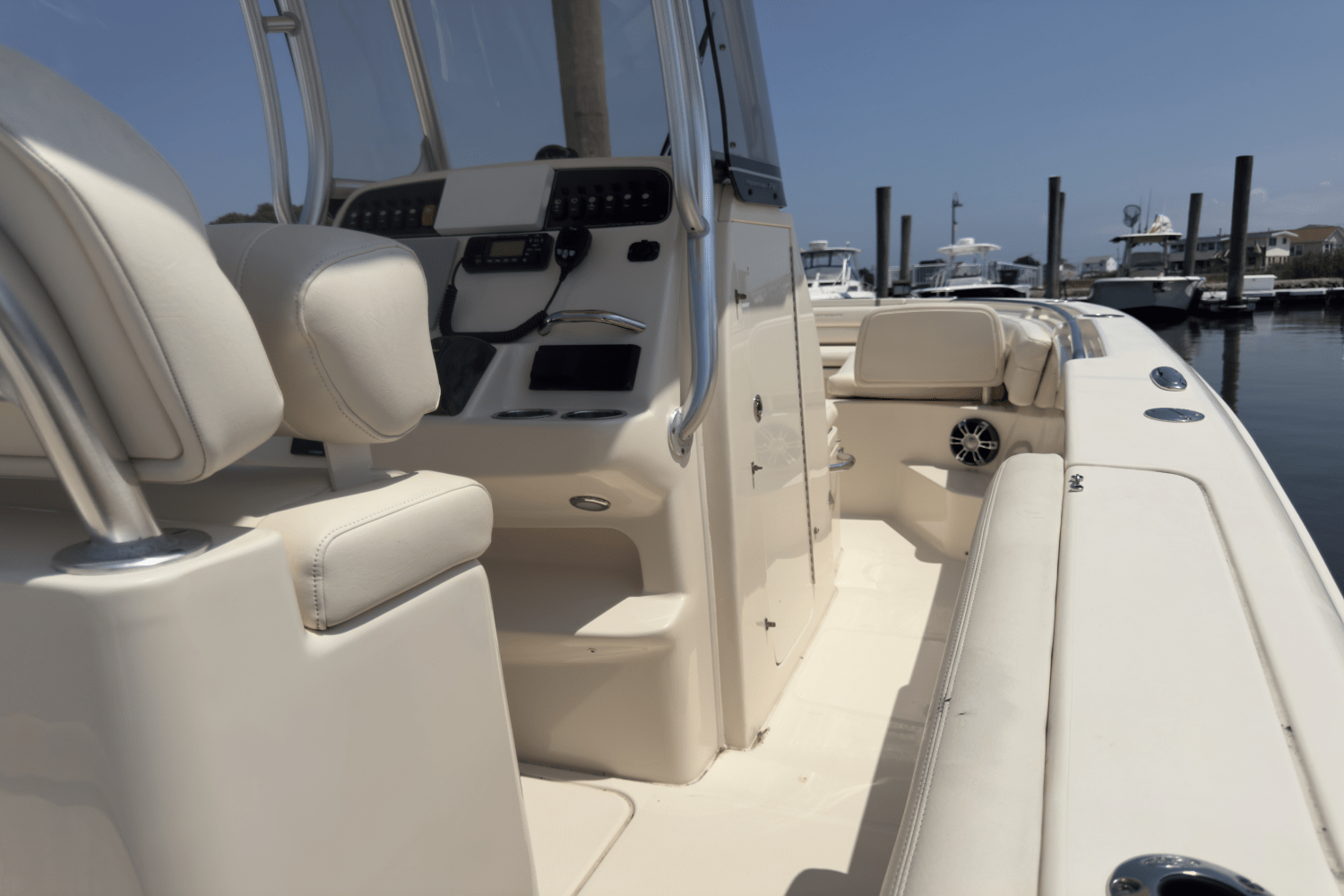 Slide: The Image of Grady-White Fisherman 236 2020 - 20