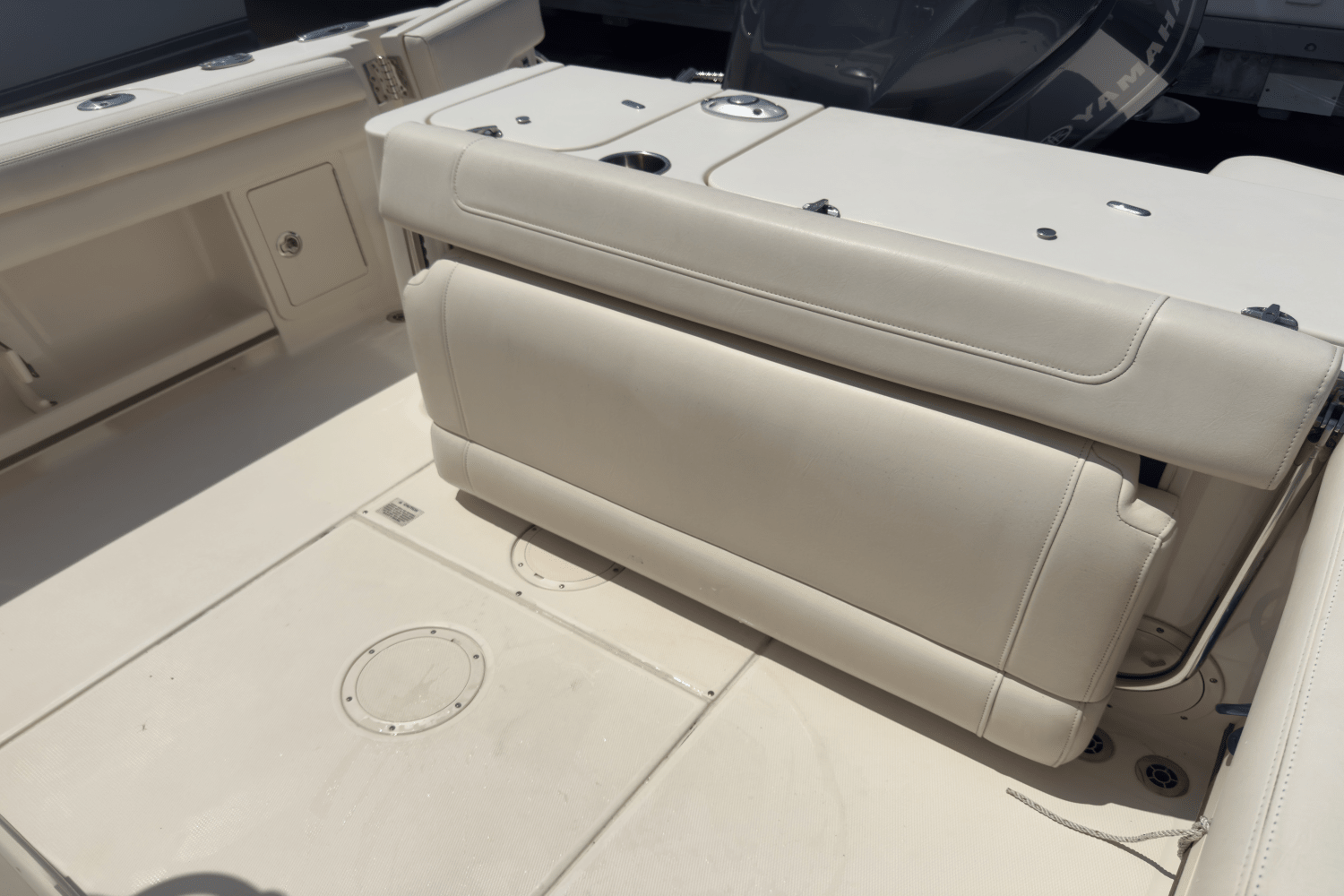 Slide: The Image of Grady-White Fisherman 236 2020 - 22