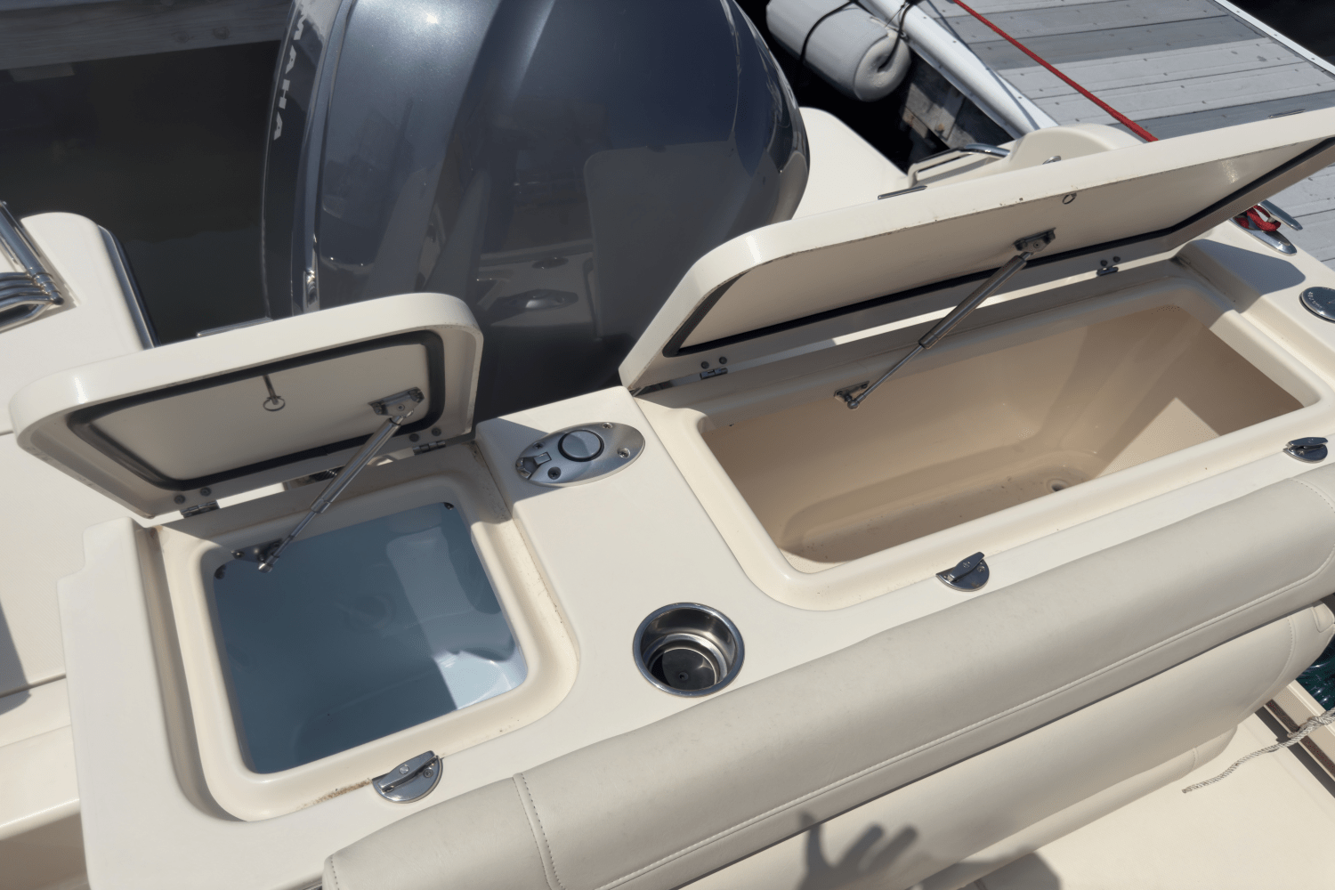 Slide: The Image of Grady-White Fisherman 236 2020 - 23