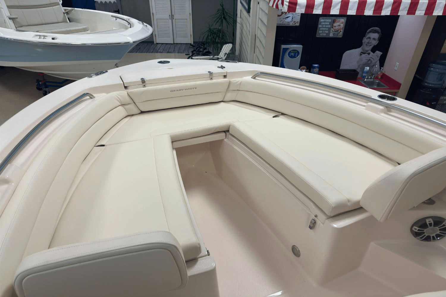 Slide: The Image of Grady-White Fisherman 236 2025 - 17