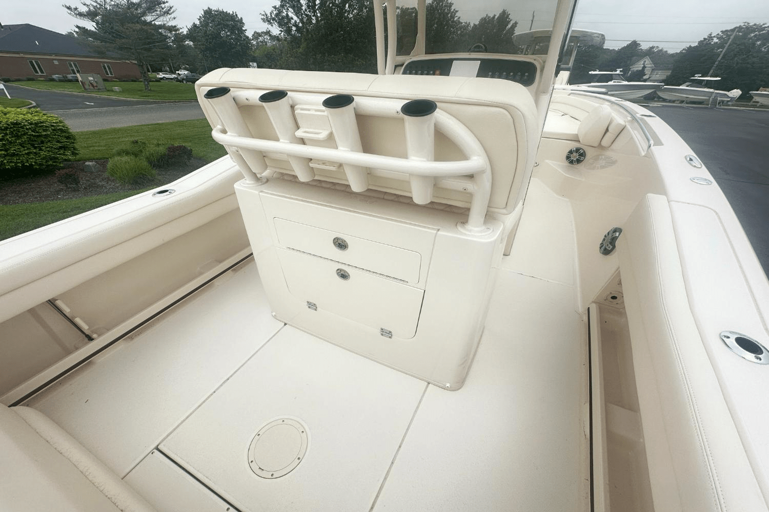 Slide: The Image of Grady-White Fisherman 236 2025 - 9