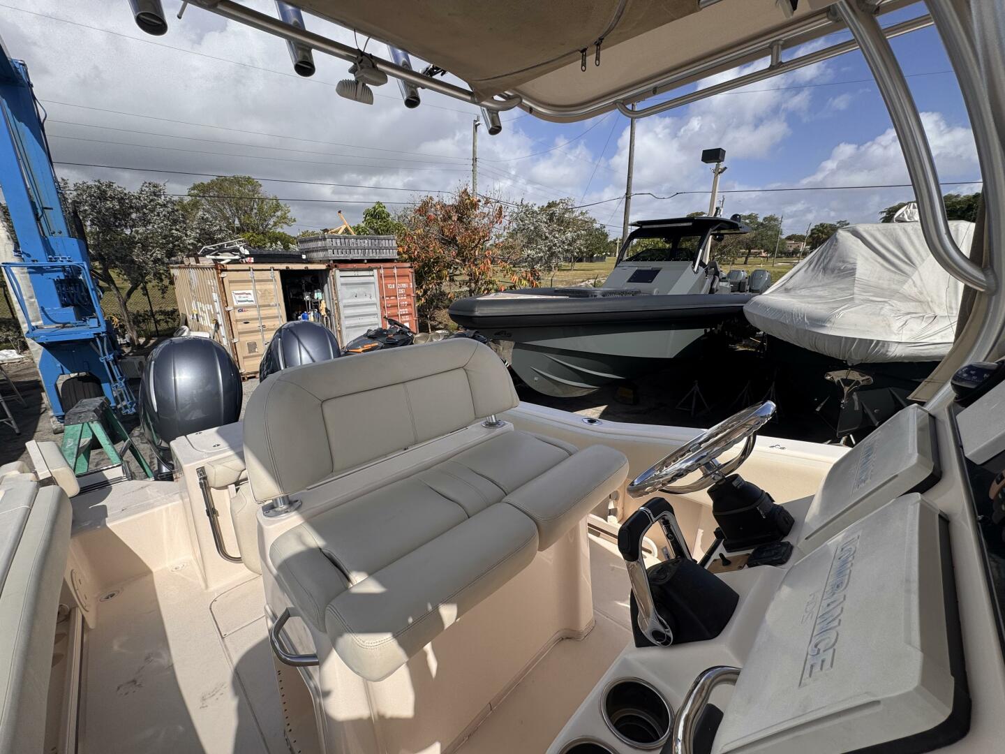 Slide: The Image of Grady-White Fisherman 257 2015 - 5205440