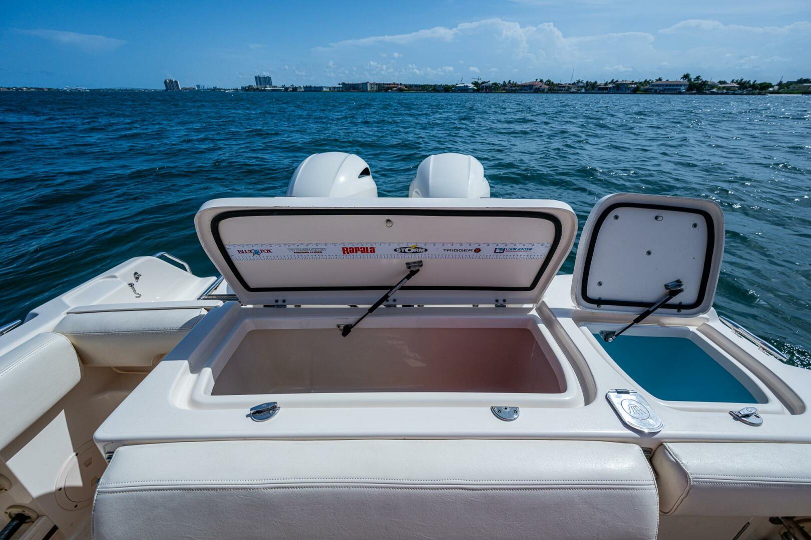 Slide: The Image of Grady-White Fisherman 257 2015 - 5453986