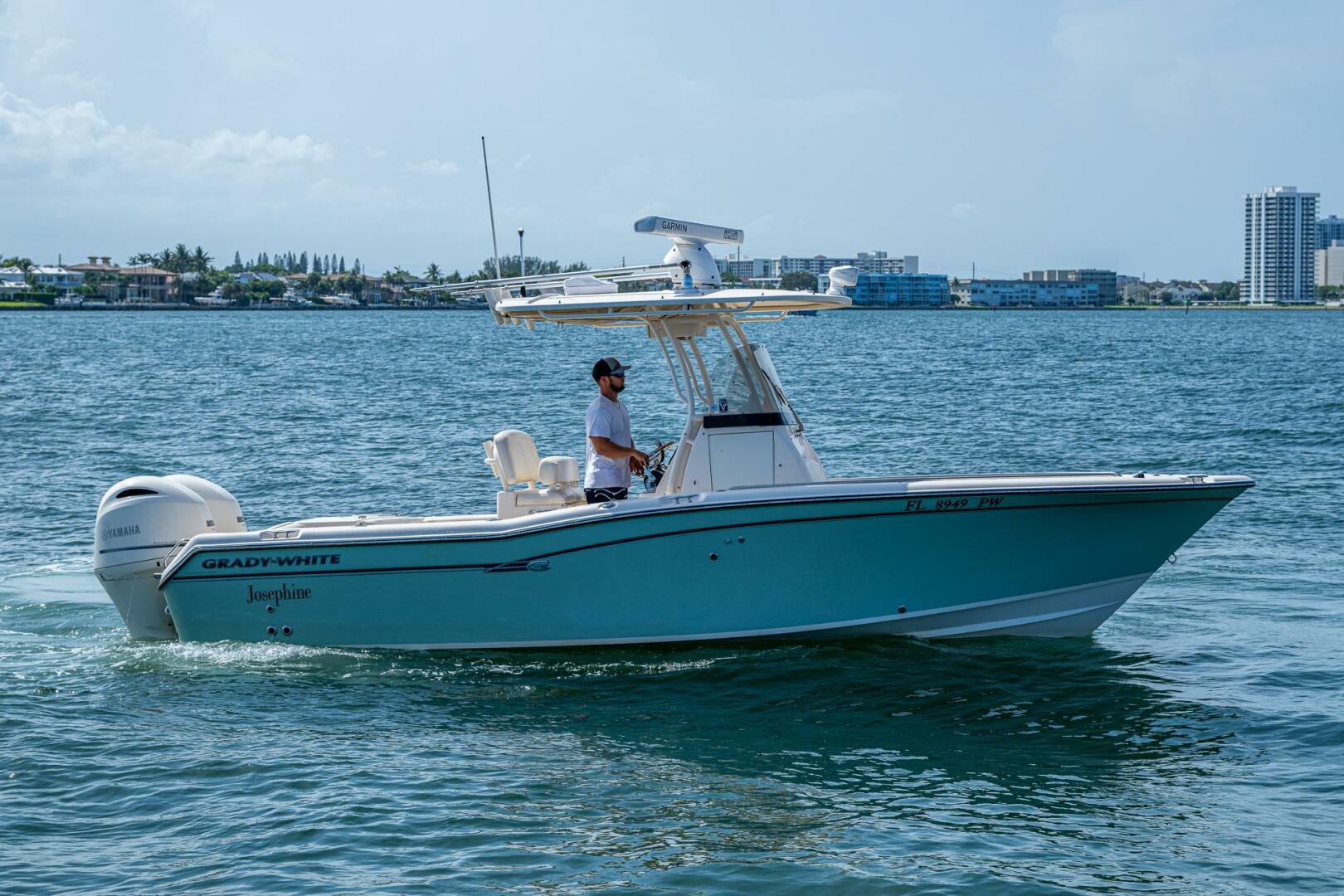 Slide: The Image of Grady-White Fisherman 257 2015 - 5453997