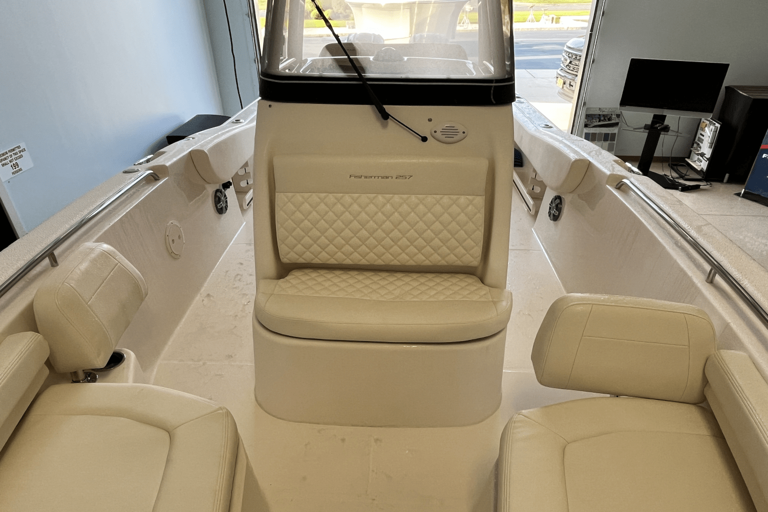 Slide: The Image of Grady-White Fisherman 257 2025 - 10