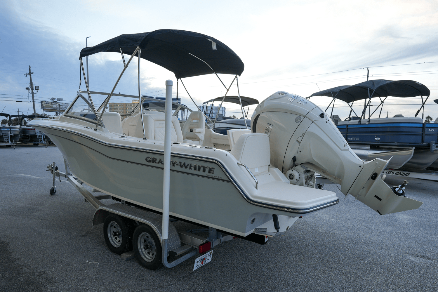 Slide: The Image of Grady-White Freedom 215 2024 - 5