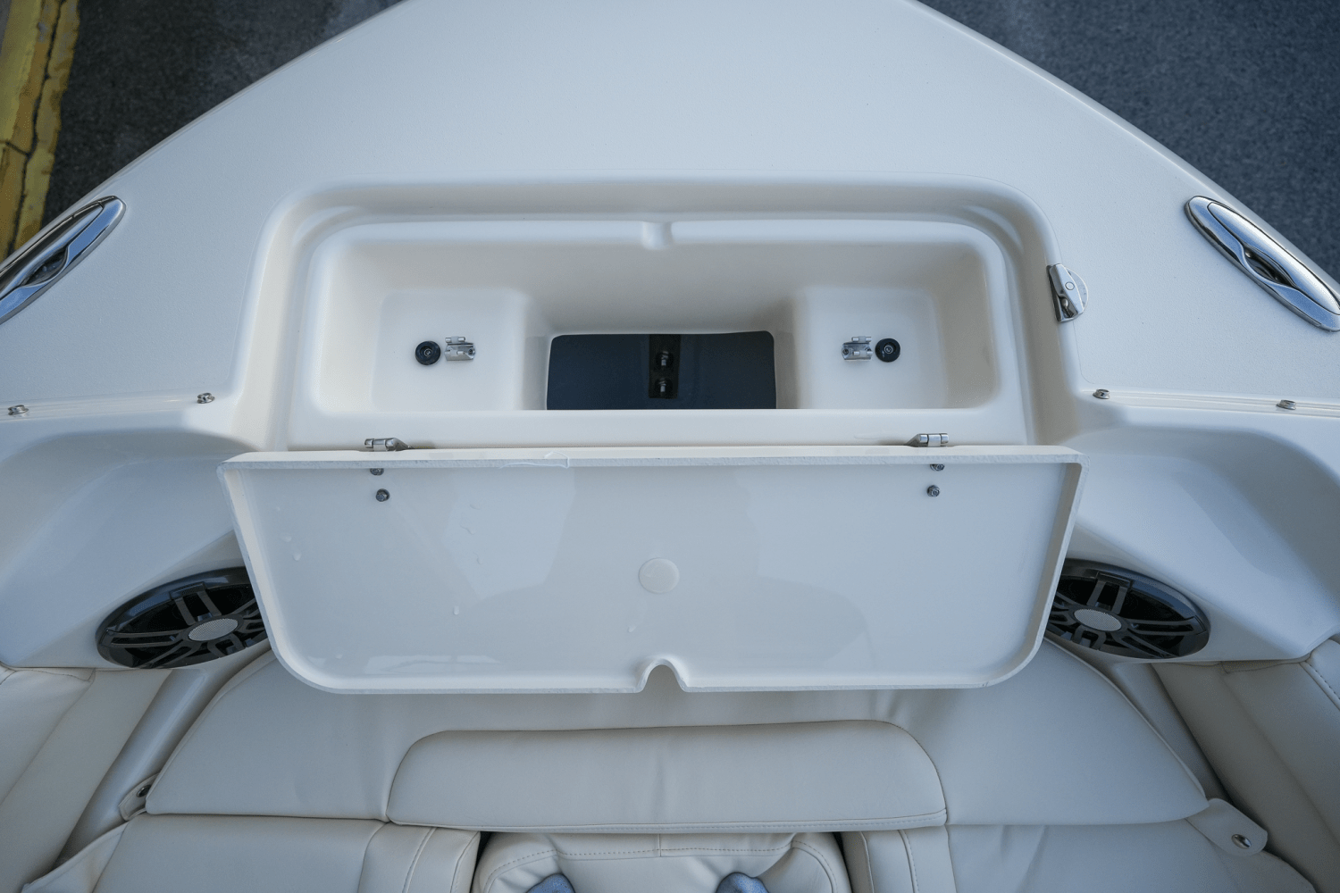 Slide: The Image of Grady-White Freedom 215 2024 - 9