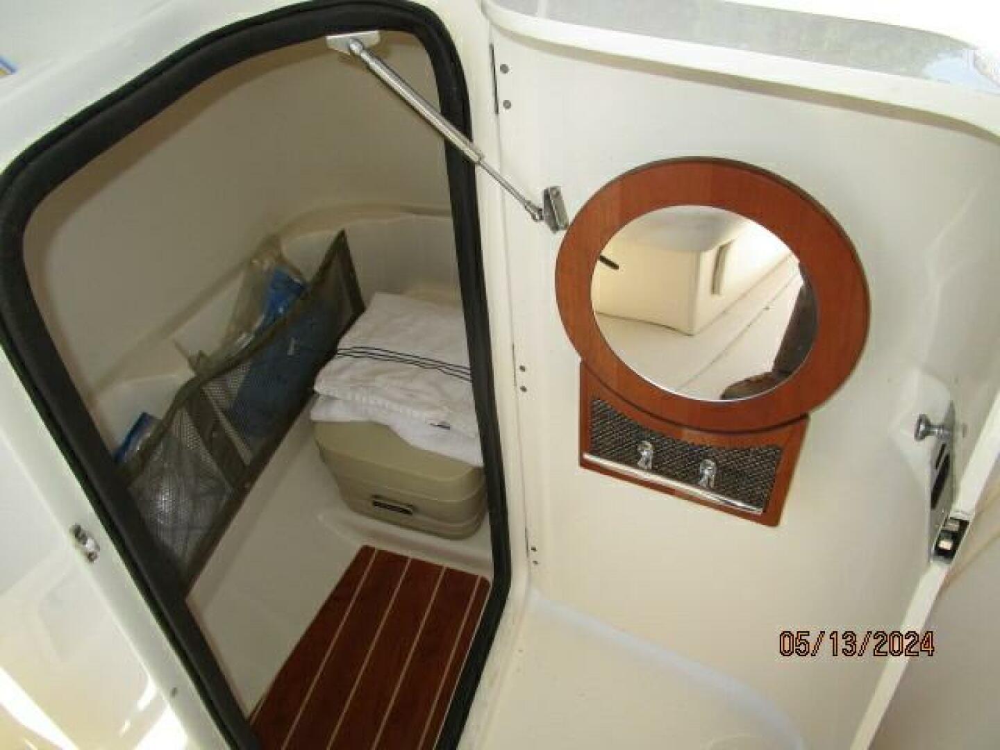Slide: The Image of 22' Grady-White head1 - 4378647