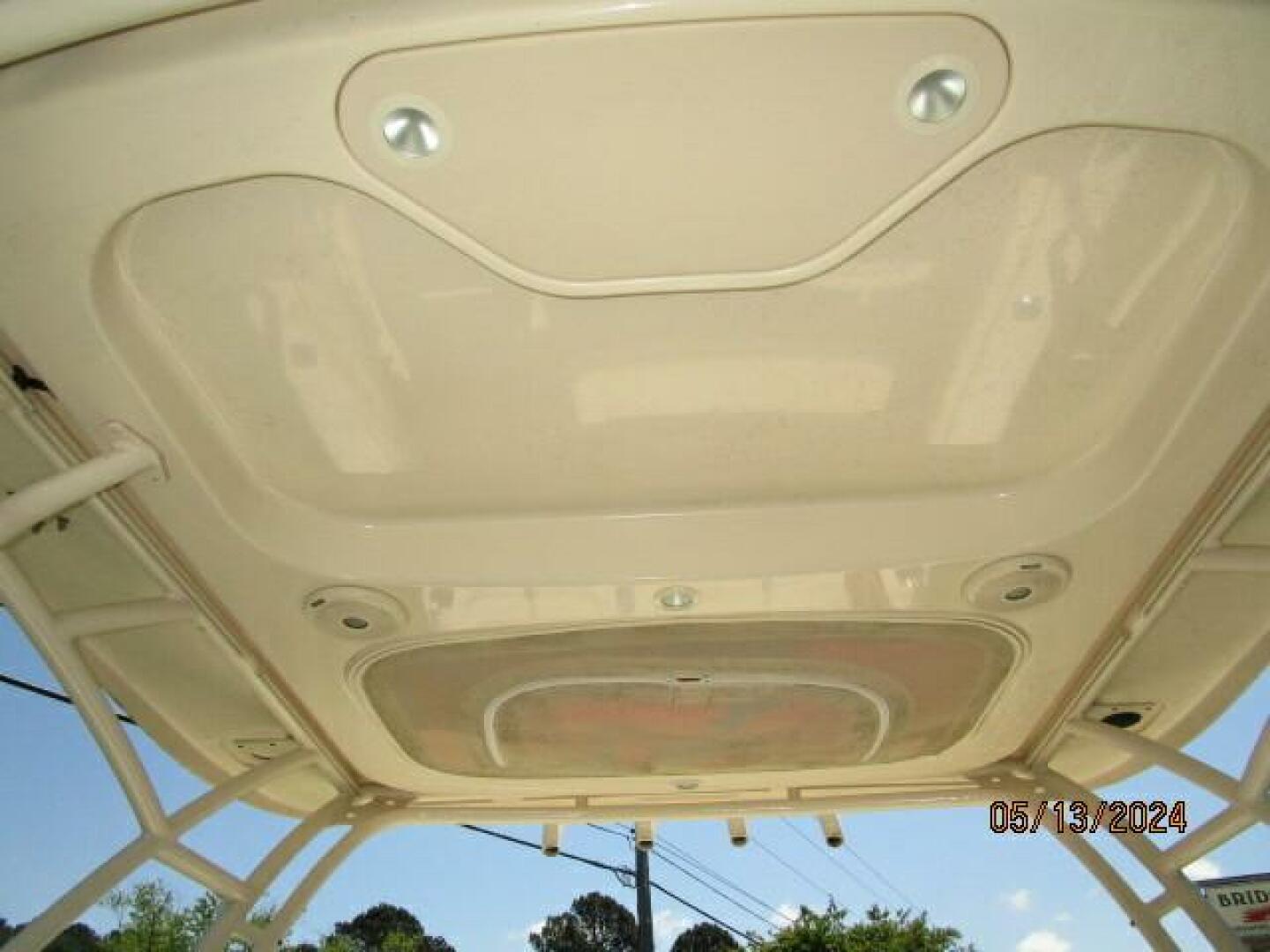 Slide: The Image of 22' Grady-White hardtop - 4378646