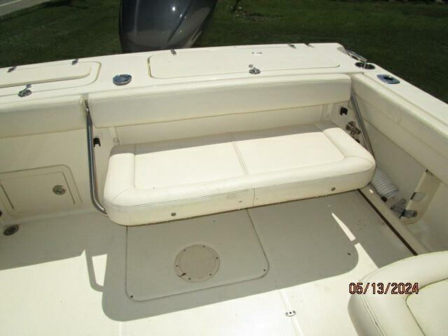 Slide: The Image of 22' Grady-White cockpit seating - 4378641