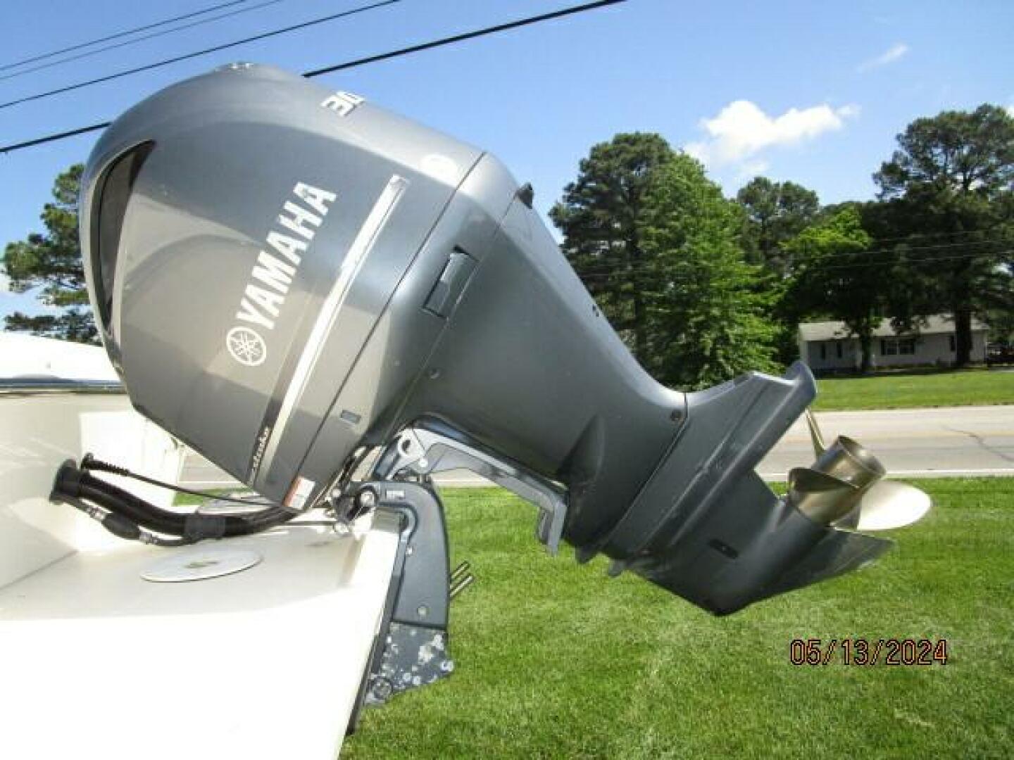 Slide: The Image of 22' Grady-White outboard1 - 4378655