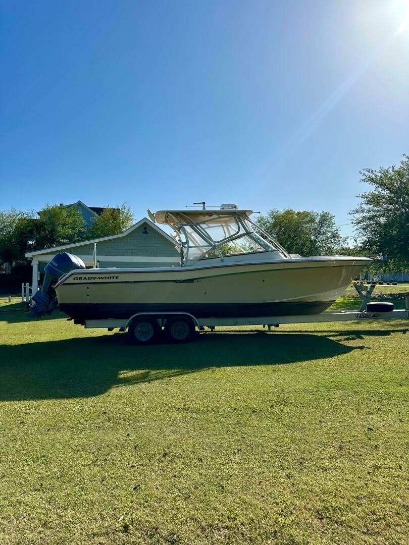 Slide: The Image of Grady-White Freedom 275 2014 - 5216891