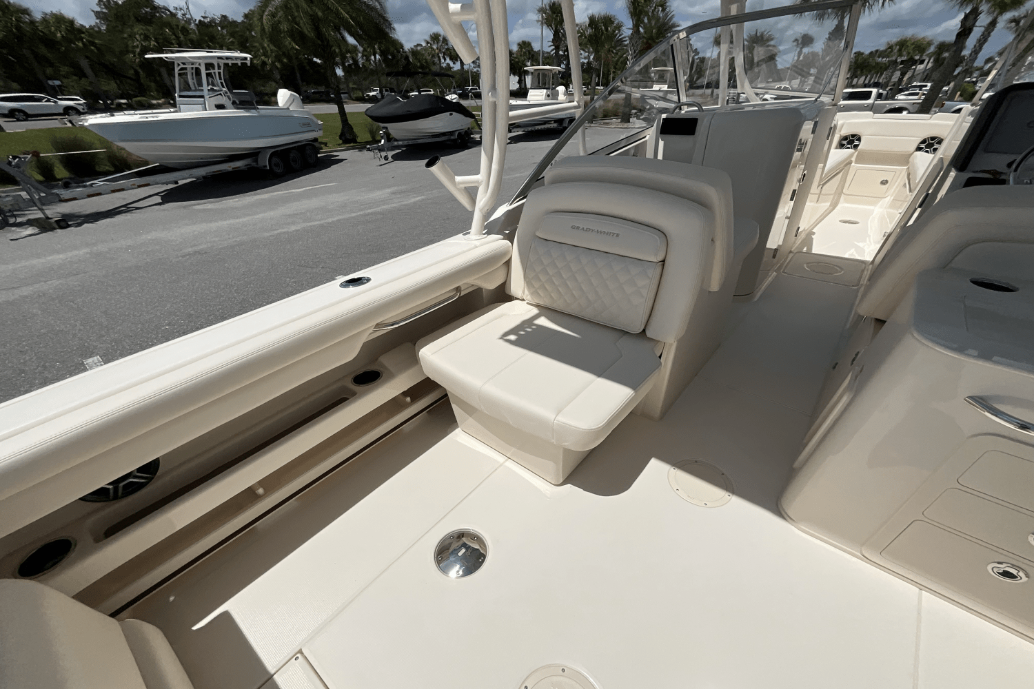 Slide: The Image of Grady-White Freedom 275 2026 - 22