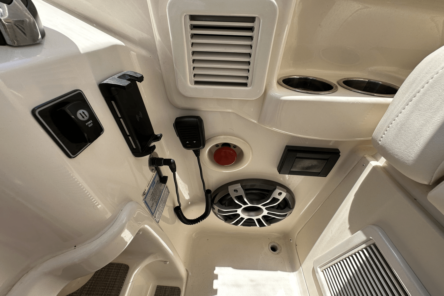 Slide: The Image of Grady-White Freedom 335 2023 - 30