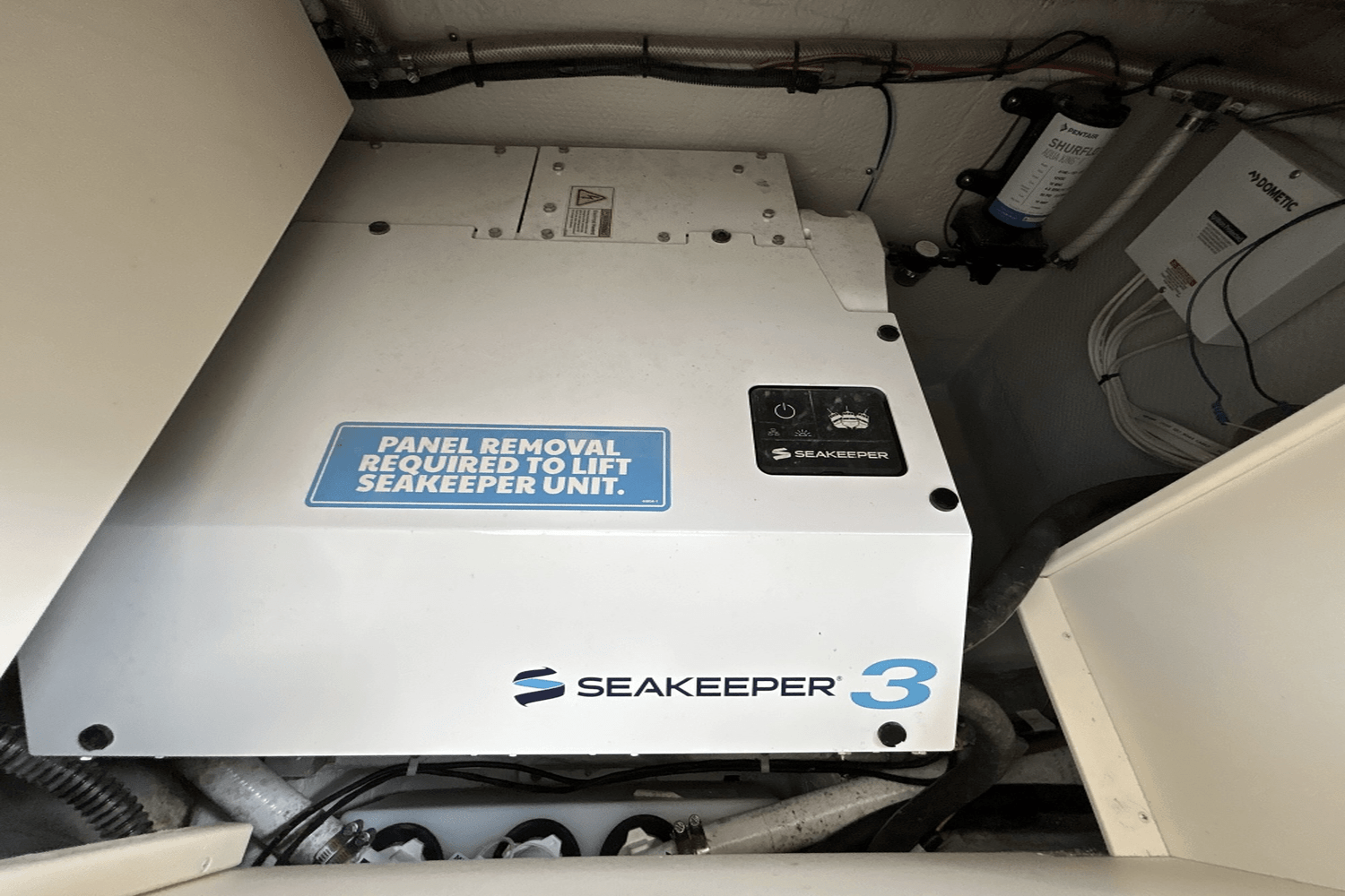 Slide: The Image of Grady-White Freedom 335 2024 - 27