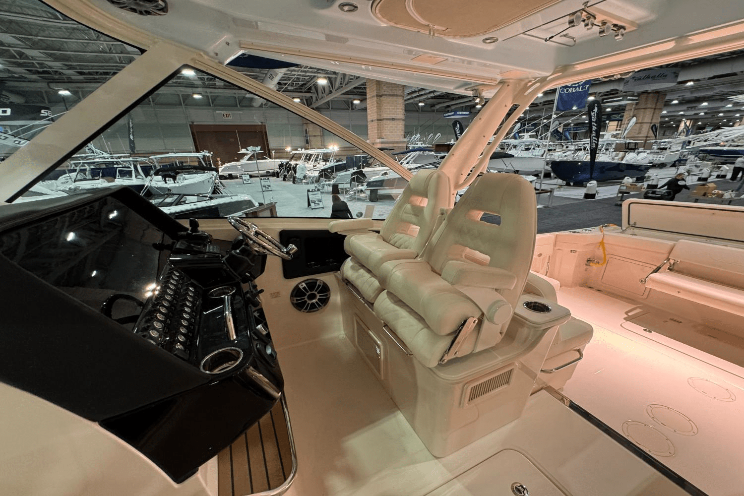 Slide: The Image of Grady-White Freedom 345 2025 - 23