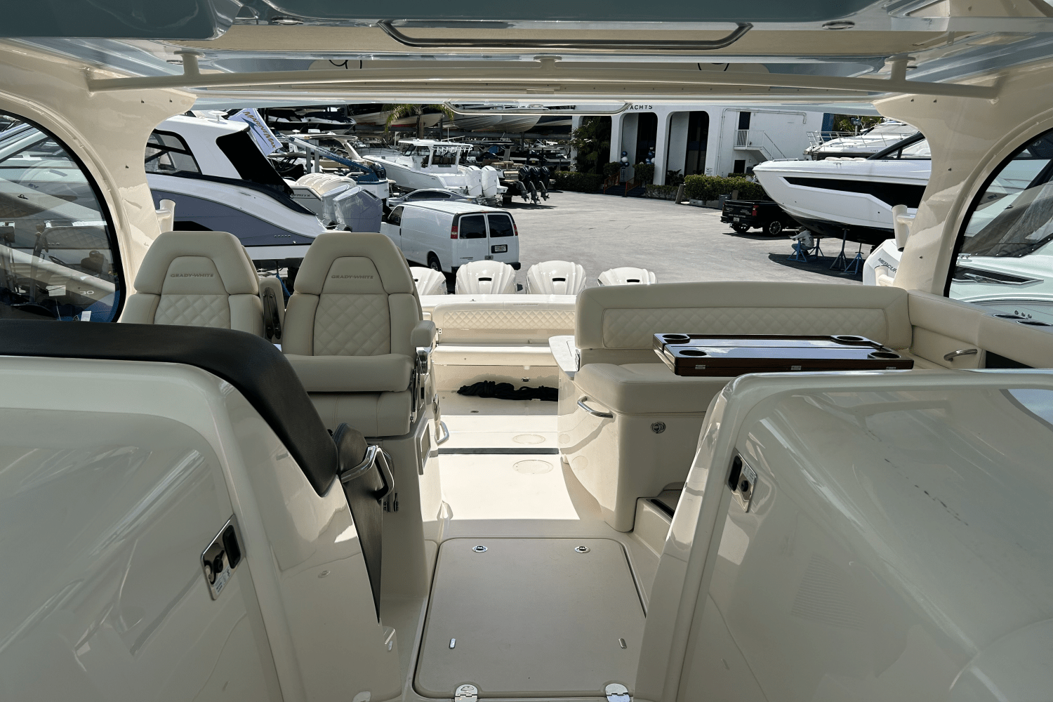 Slide: The Image of Grady-White Freedom 415 2025 - 13