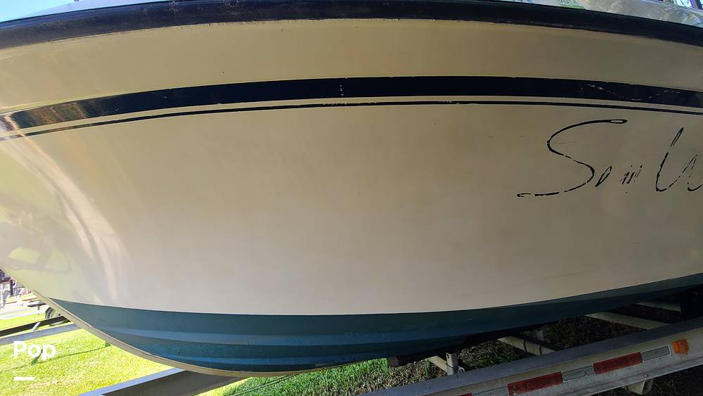 Slide: The Image of Grady-White Gulfstream 232 1987 - 95