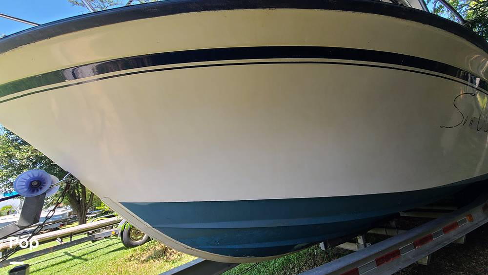 Slide: The Image of Grady-White Gulfstream 232 1987 - 96