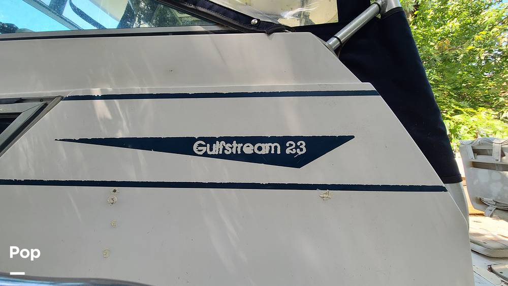 Slide: The Image of Grady-White Gulfstream 232 1987 - 99