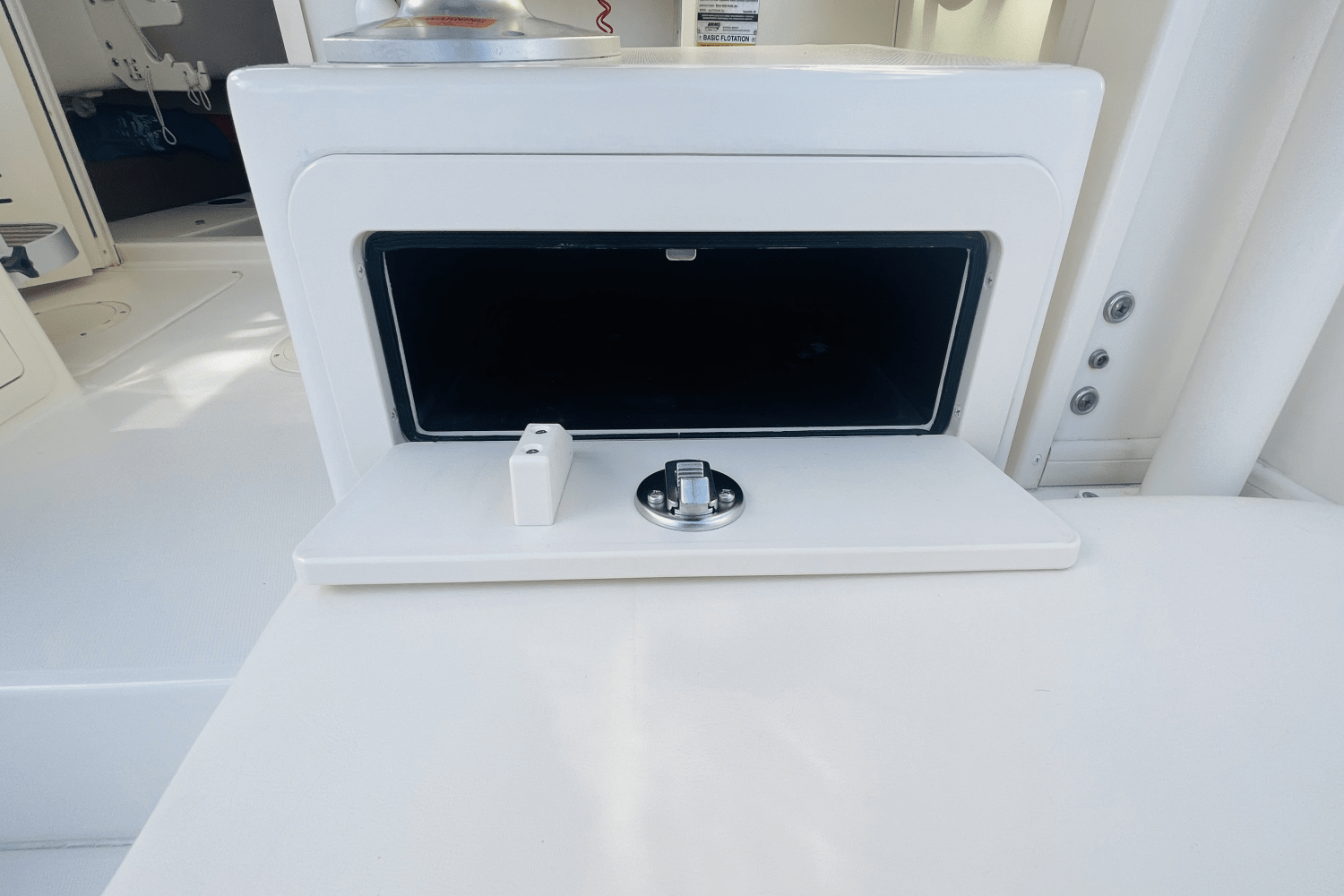 Slide: The Image of Grady-White GULFSTREAM 232 2016 - 25