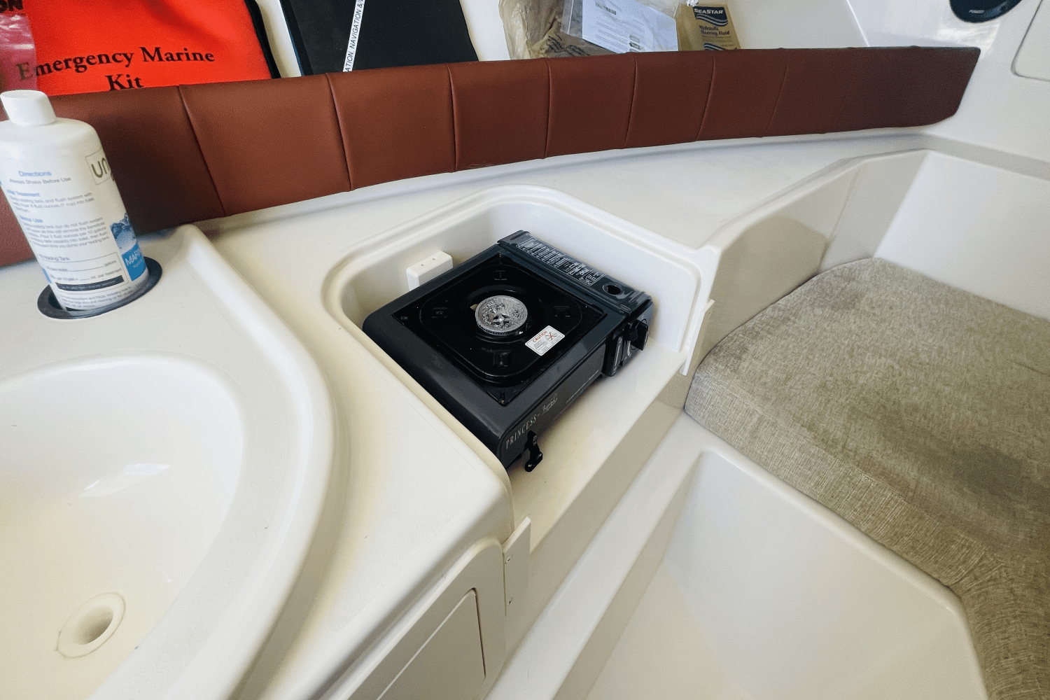 Slide: The Image of Grady-White GULFSTREAM 232 2016 - 46