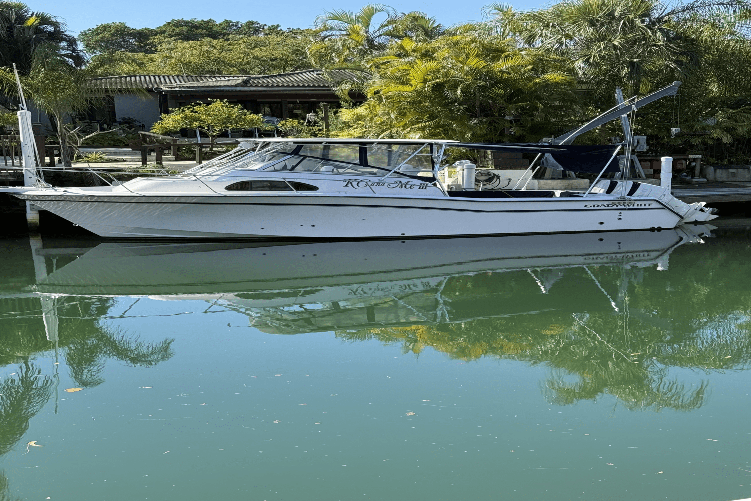 Slide: The Image of Grady-White Marlin 300 2001 - 2