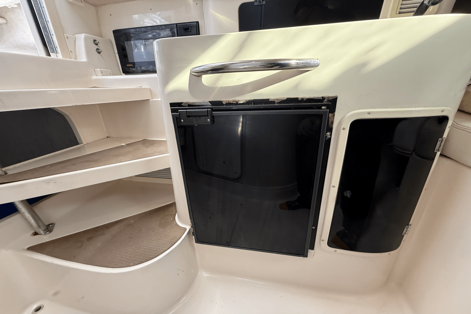 Slide: The Image of Grady-White Marlin 300 2001 - 25