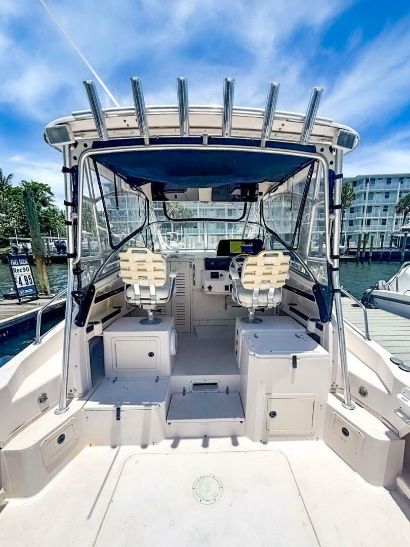 Slide: The Image of Grady-White Marlin 300 2001 - 5478691