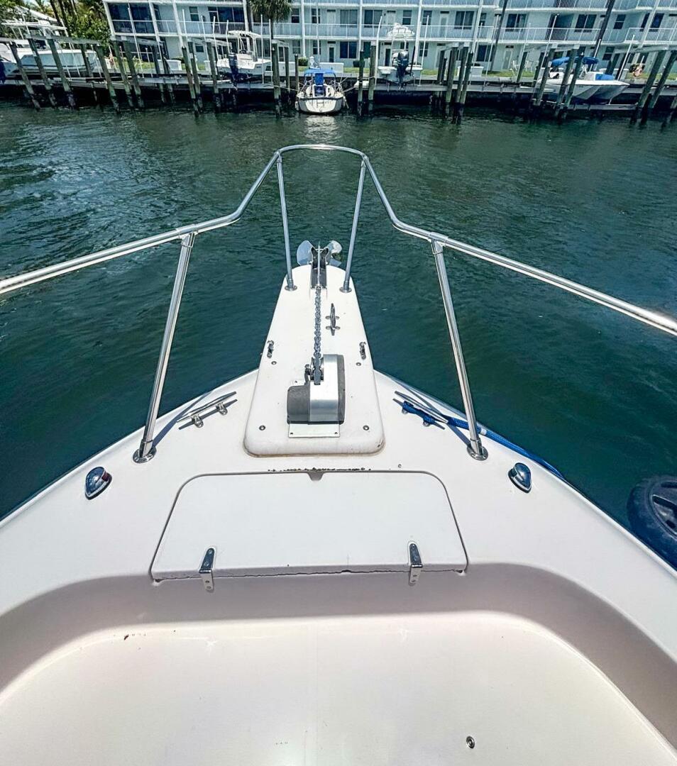 Slide: The Image of Grady-White Marlin 300 2001 - 5478695