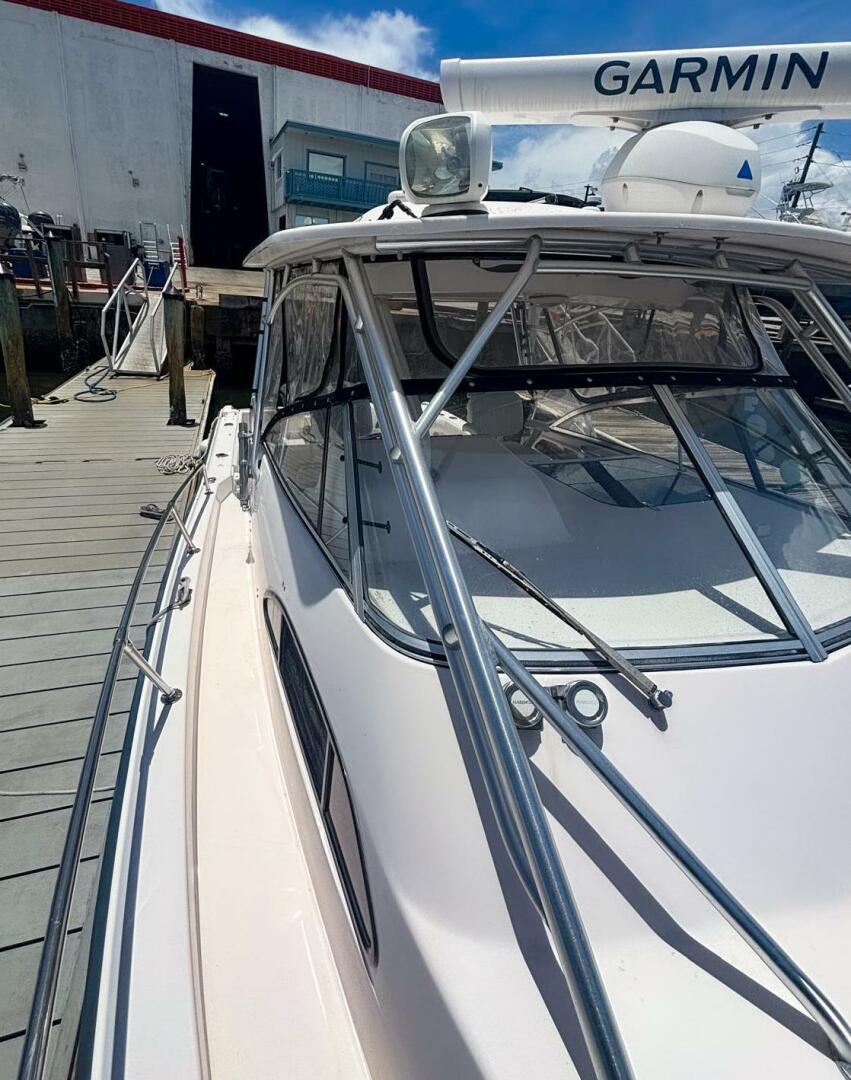 Slide: The Image of Grady-White Marlin 300 2001 - 5478698