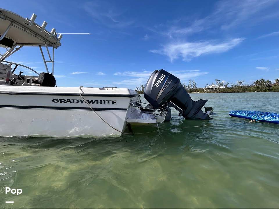 Slide: The Image of Grady-White Seafarer 228 2000 - 15734483