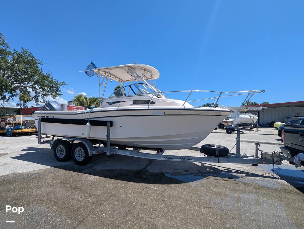 Slide: The Image of Grady-White Seafarer 228 2000 - 15746387