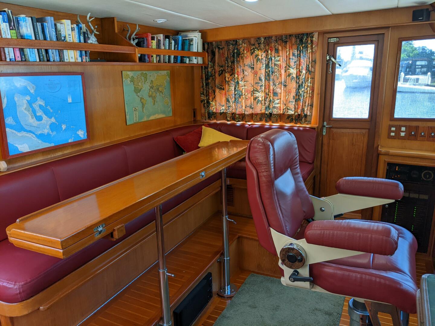 Slide: The Image of Grand Alaskan 60 Pilothouse 1999 - 4348994