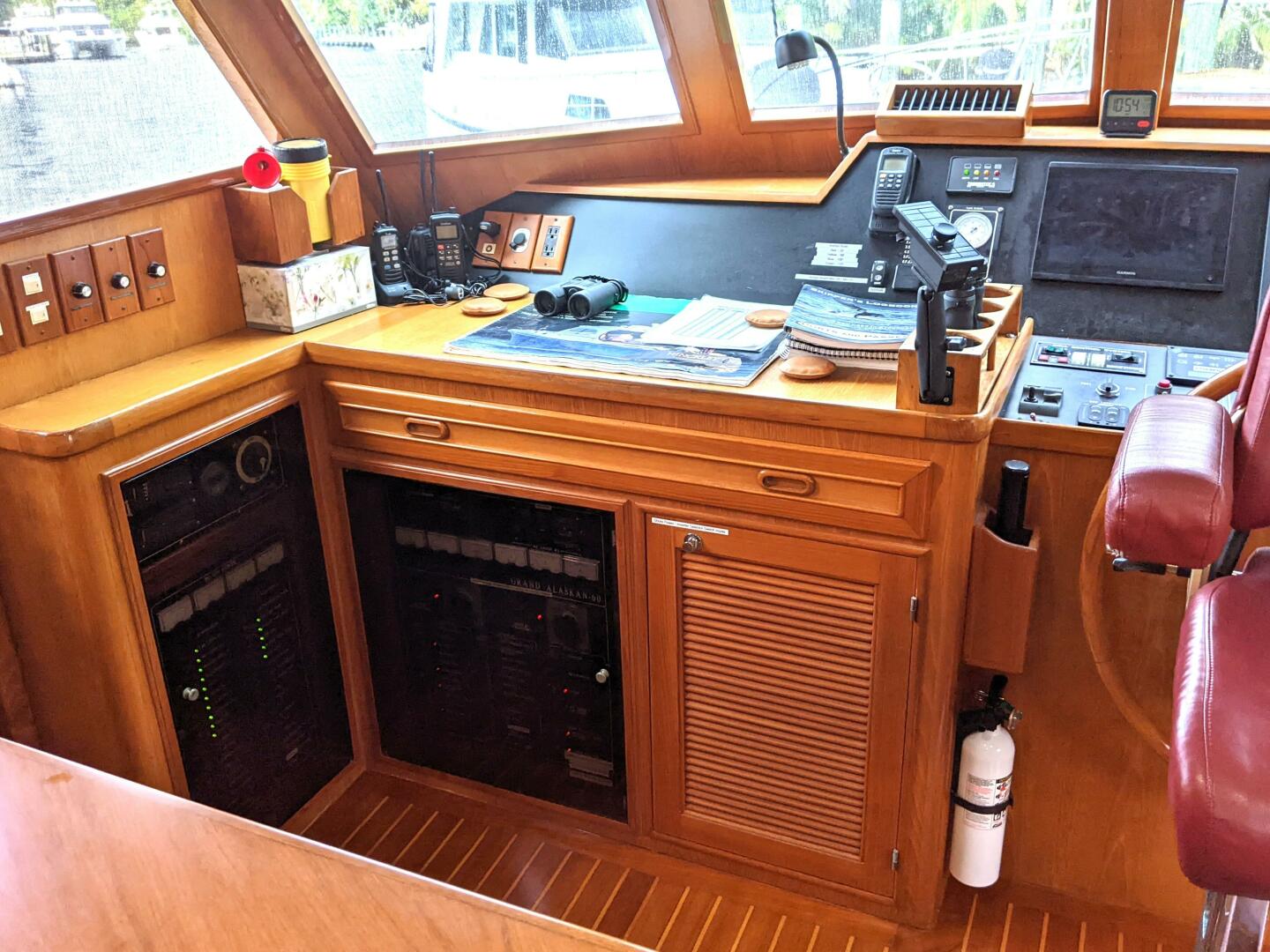 Slide: The Image of Grand Alaskan 60 Pilothouse 1999 - 4348975