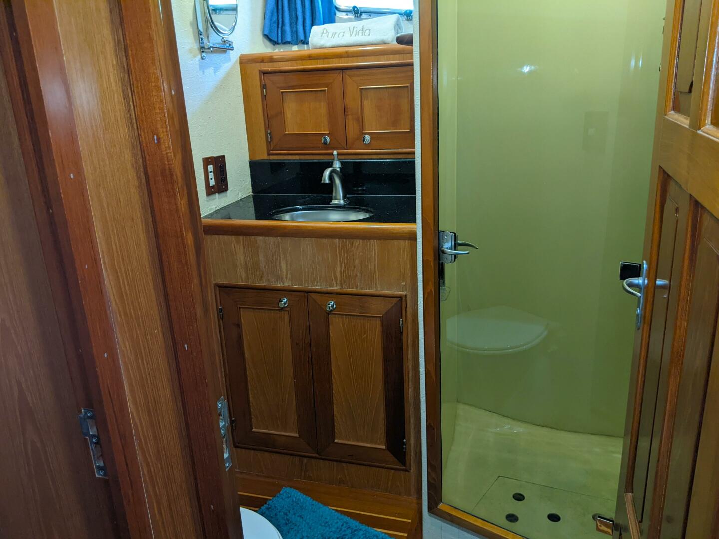 Slide: The Image of Grand Alaskan 60 Pilothouse 1999 - 4349111
