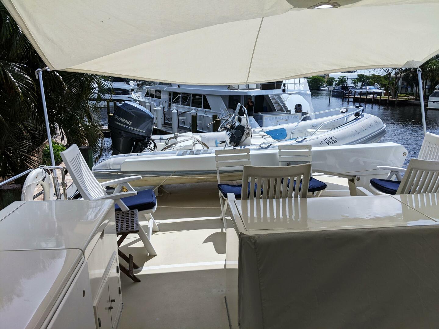 Slide: The Image of Grand Alaskan 60 Pilothouse 1999 - 4348973