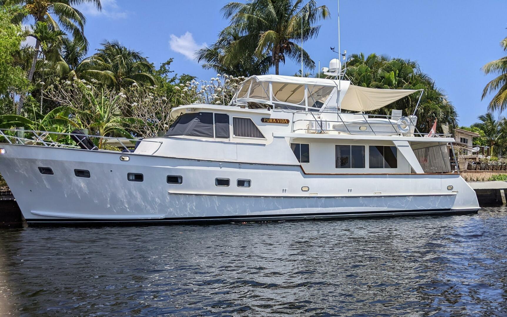 Slide: The Image of Grand Alaskan 60 Pilothouse 1999 - 4349253