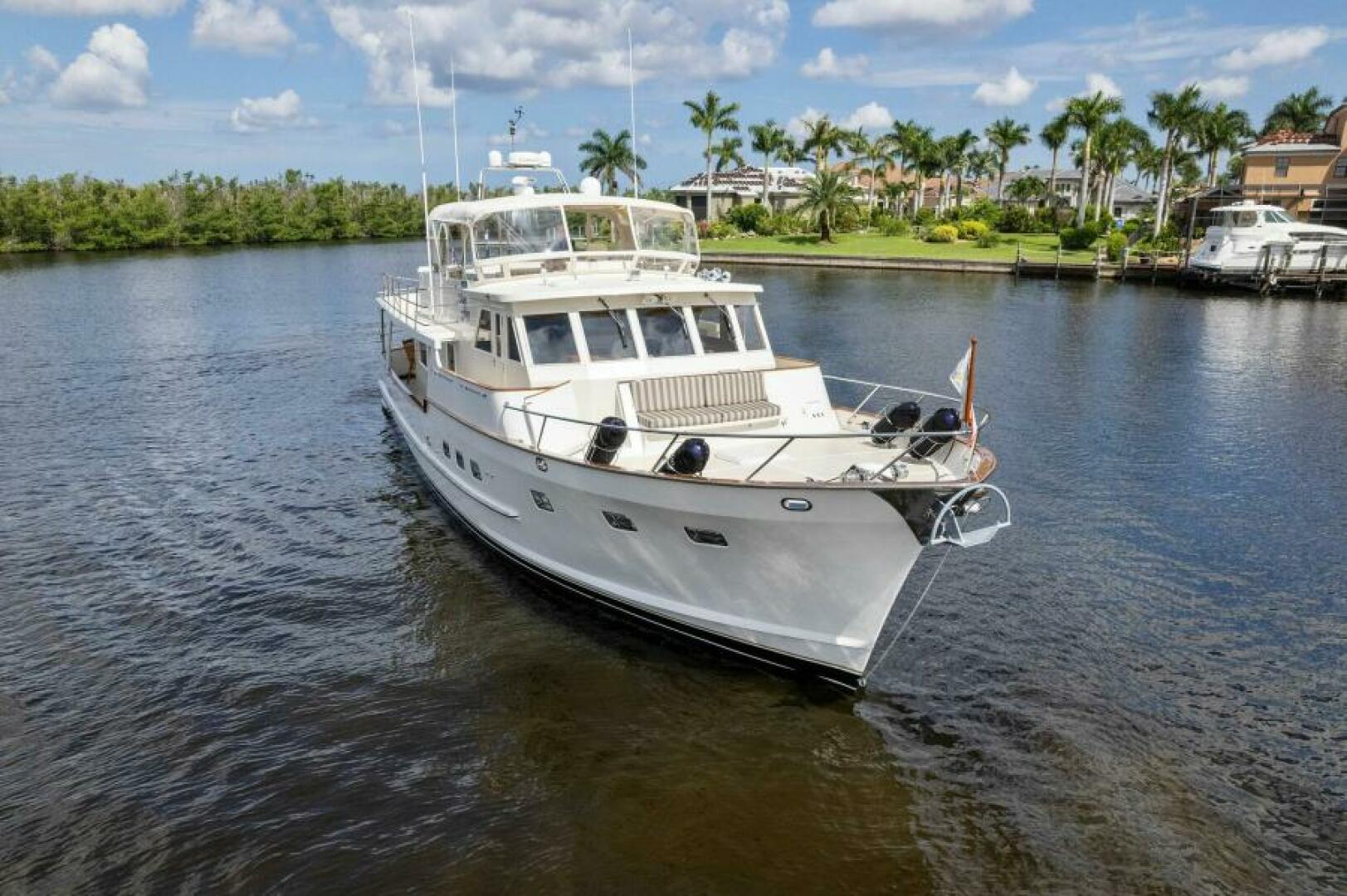 Slide: The Image of 22001 Grand Alaskan 64 Pilot House - 5433990