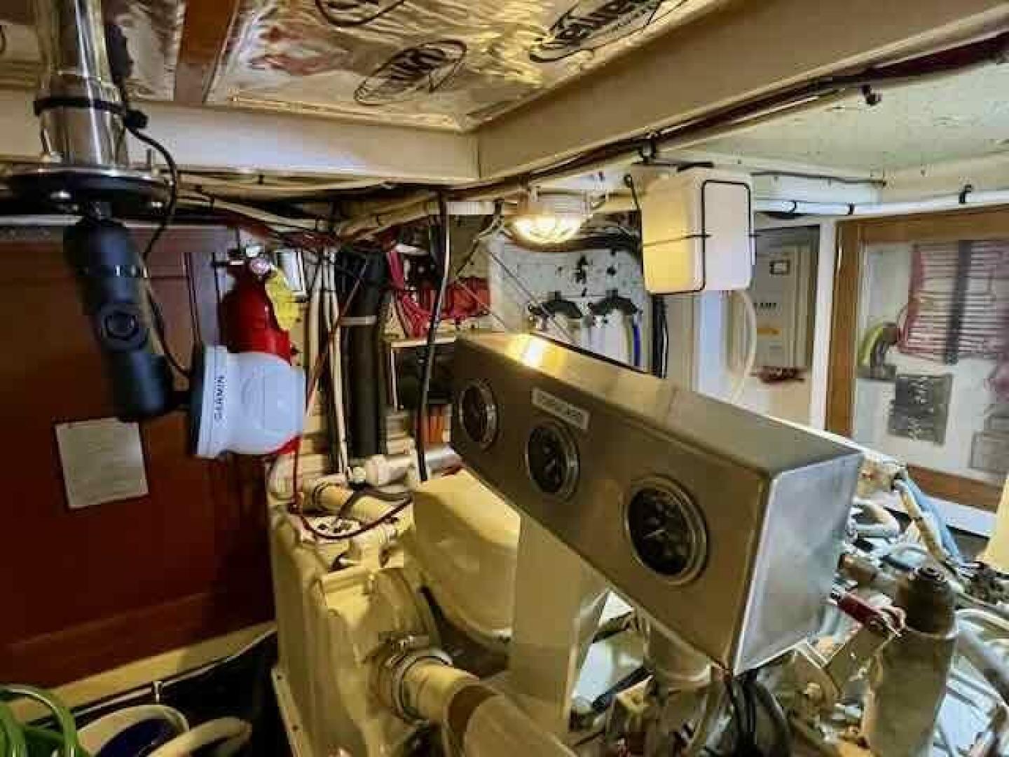 Slide: The Image of Grand Banks 2 Stateroom 46 Classic 1989 - 3420652