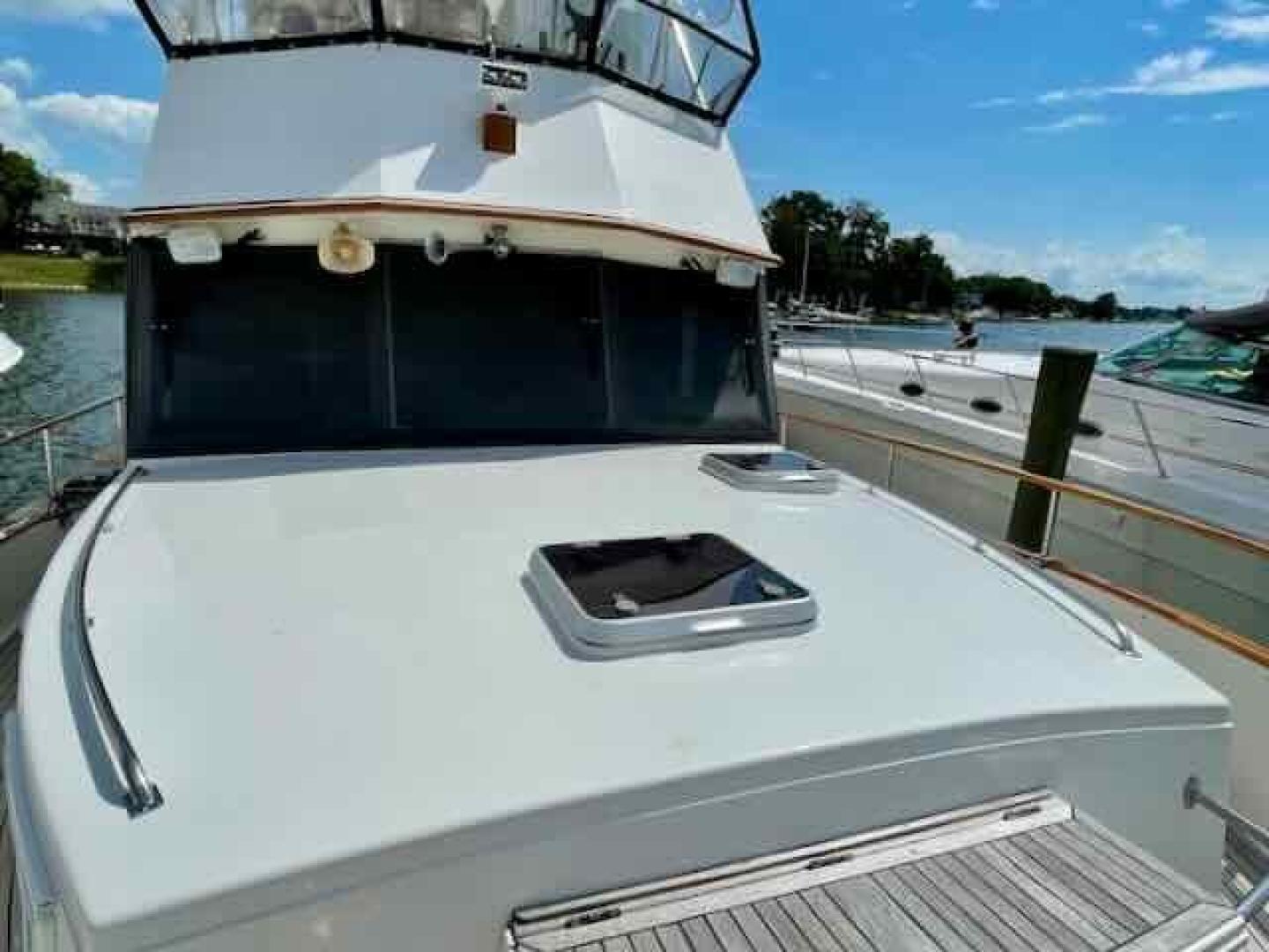 Slide: The Image of Grand Banks 2 Stateroom 46 Classic 1989 - 3420545