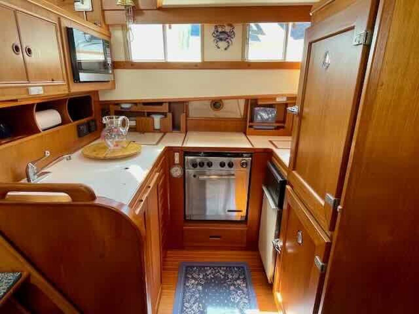 Slide: The Image of Grand Banks 2 Stateroom 46 Classic 1989 - 3420603
