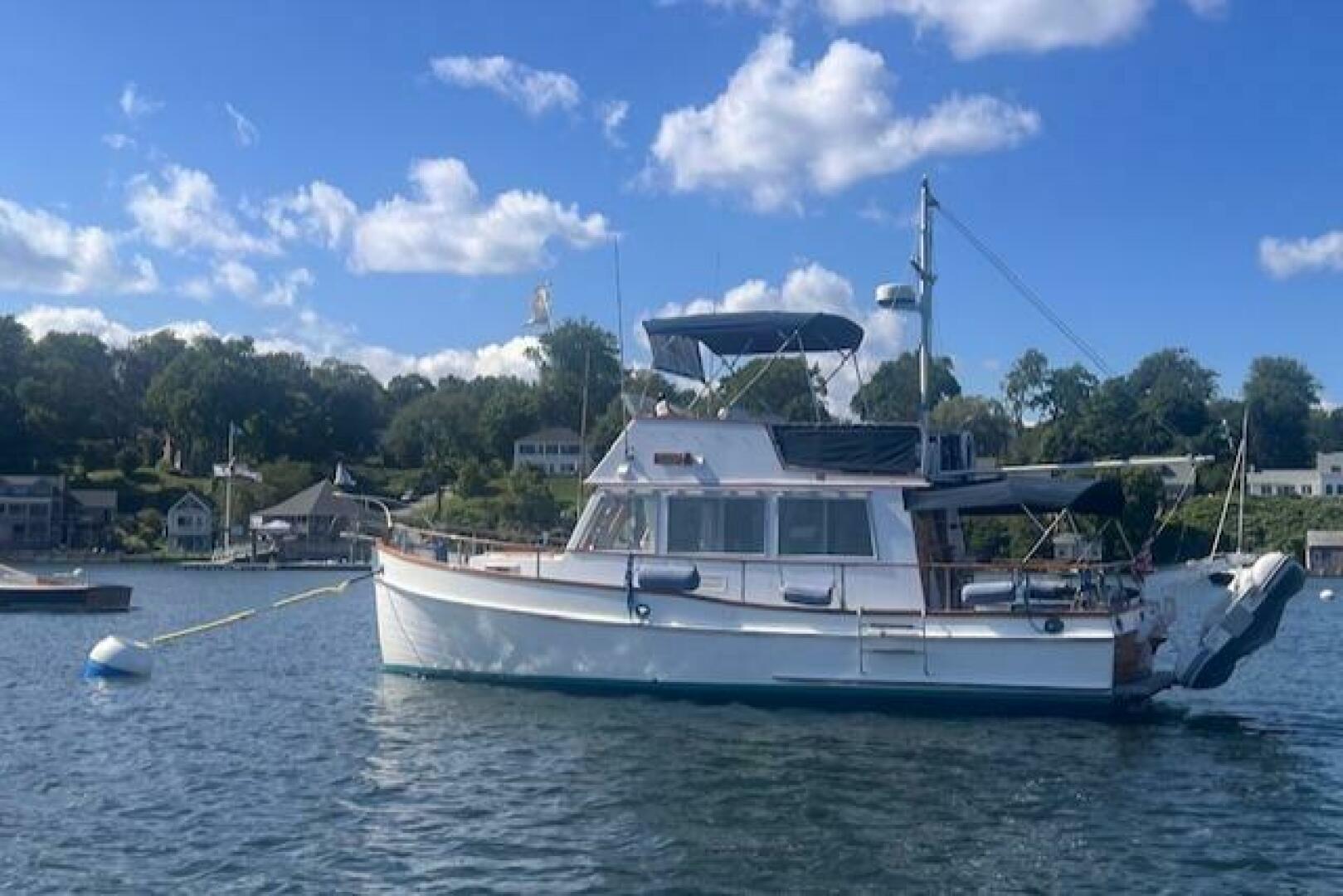 Slide: The Image of Grand Banks 32 Flybridge Trawler (Hull#683) 1980 - 5147561