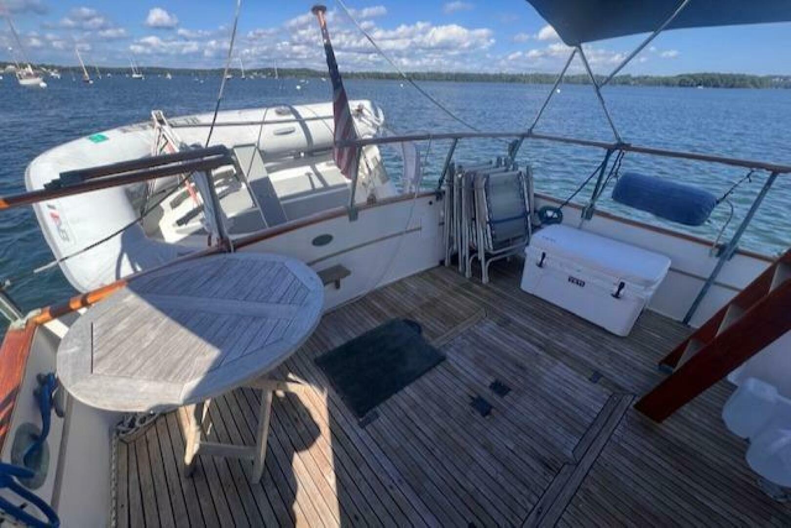 Slide: The Image of Grand Banks 32 Flybridge Trawler (Hull#683) 1980 - 5147580